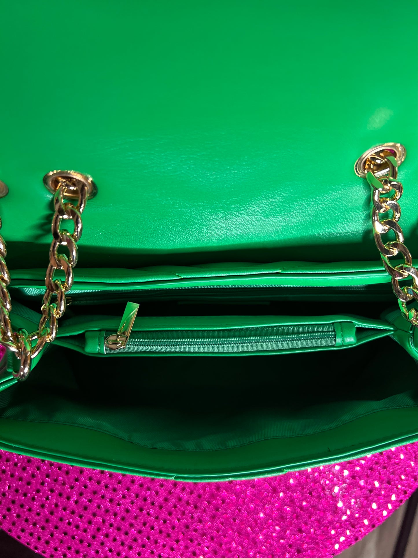 CF LUX SIGNATURE HANDBAG (Green) sm